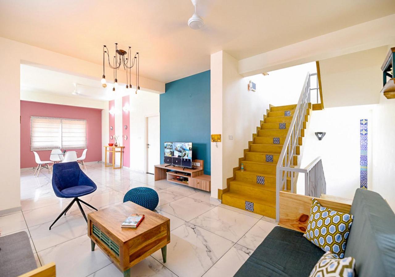 Agastya Villa By Veo - Part Of Stayvista Badami Luaran gambar