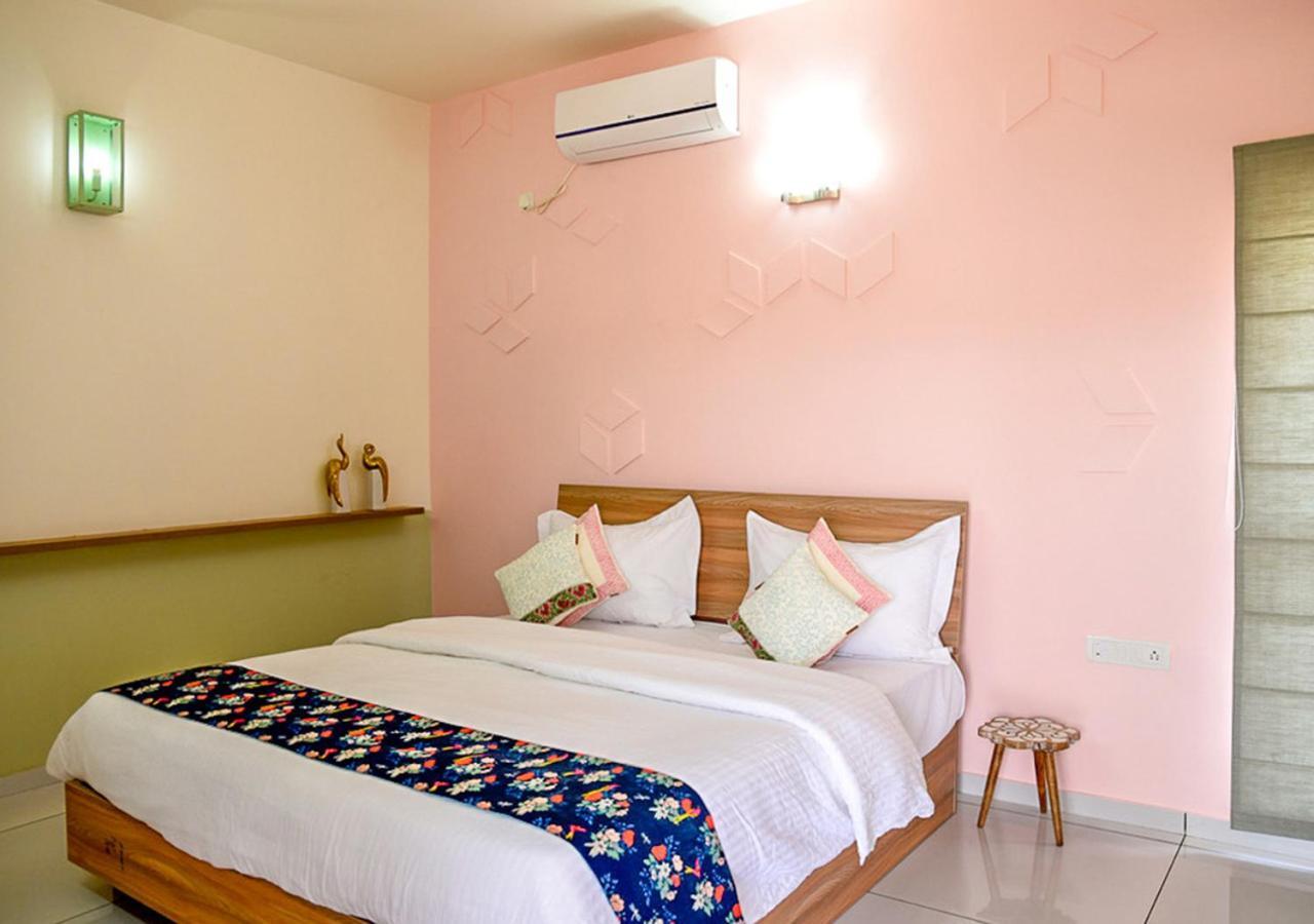 Agastya Villa By Veo - Part Of Stayvista Badami Luaran gambar